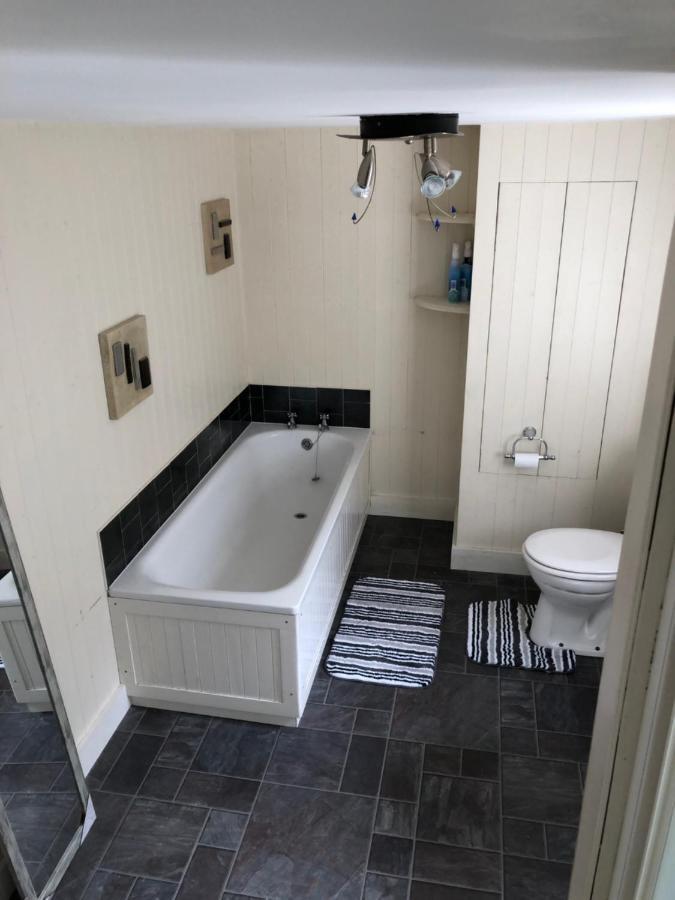 A Stones Throw To The Beach :-) Weymouth Extérieur photo